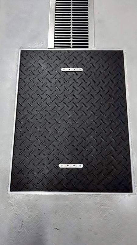 グリストラップ 蓋:横浜市のフレンチレストラン様より　LINEでご注文のグリストラップの蓋